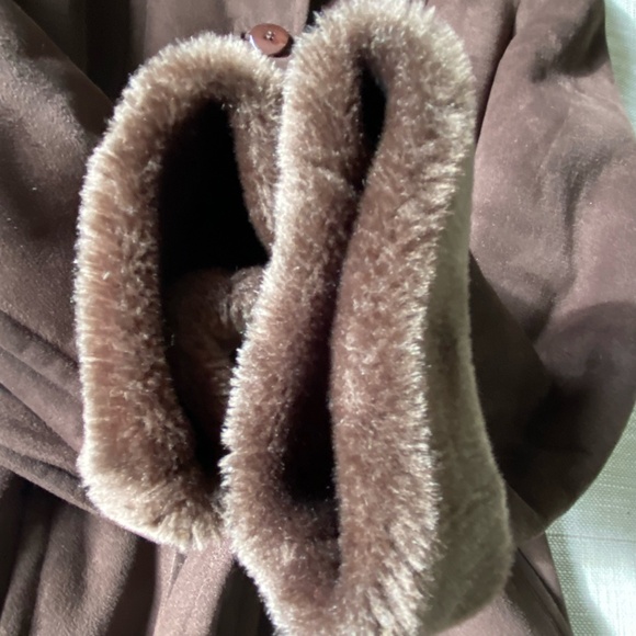 Liz Claiborne Dark Brown Faux Fur Lined Belted Fall Casual  Coat- Sz-M - Picture 9 of 16